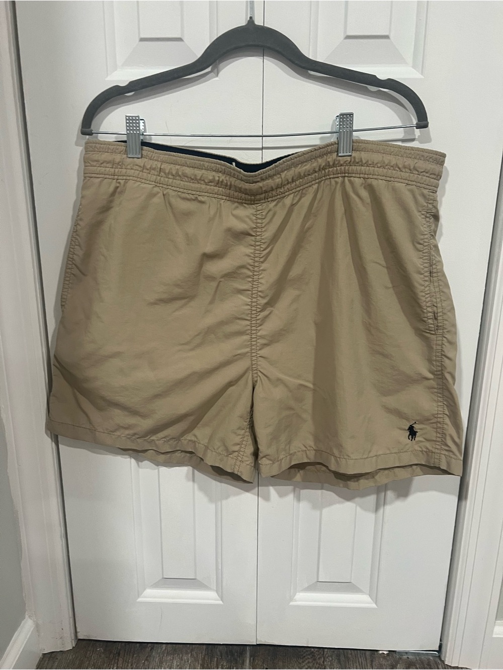 Polo Ralph Lauren Men’s Khaki Swim Trunks size M Preppy Coastal